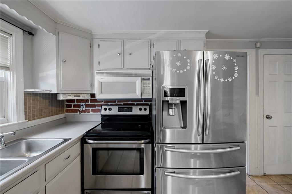 39 Wollaston Street Property Photo 10