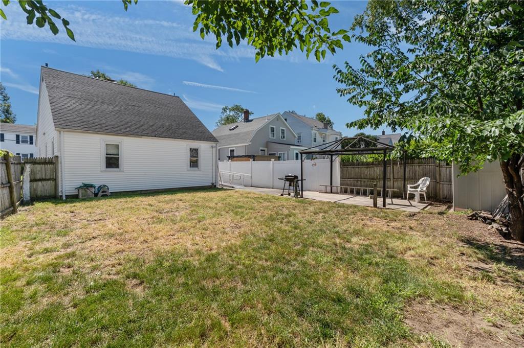 39 Wollaston Street Property Photo 37