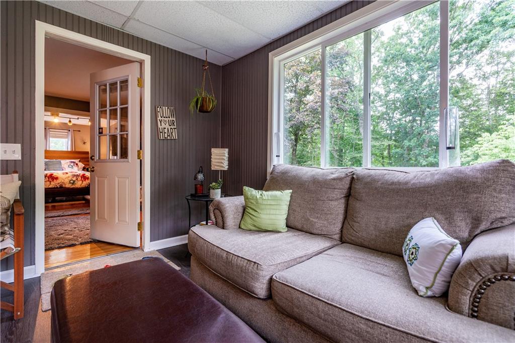 315 Crompton Road Property Photo 22