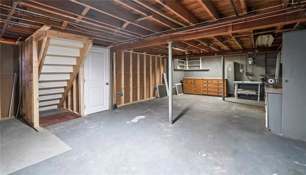 67 Montgomery Road Property Photo 32