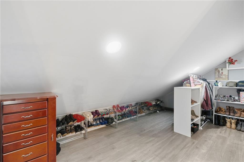 55 Friendly Road Property Photo 32