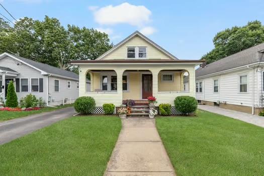 76 Myrtle Avenue Property Photo 2