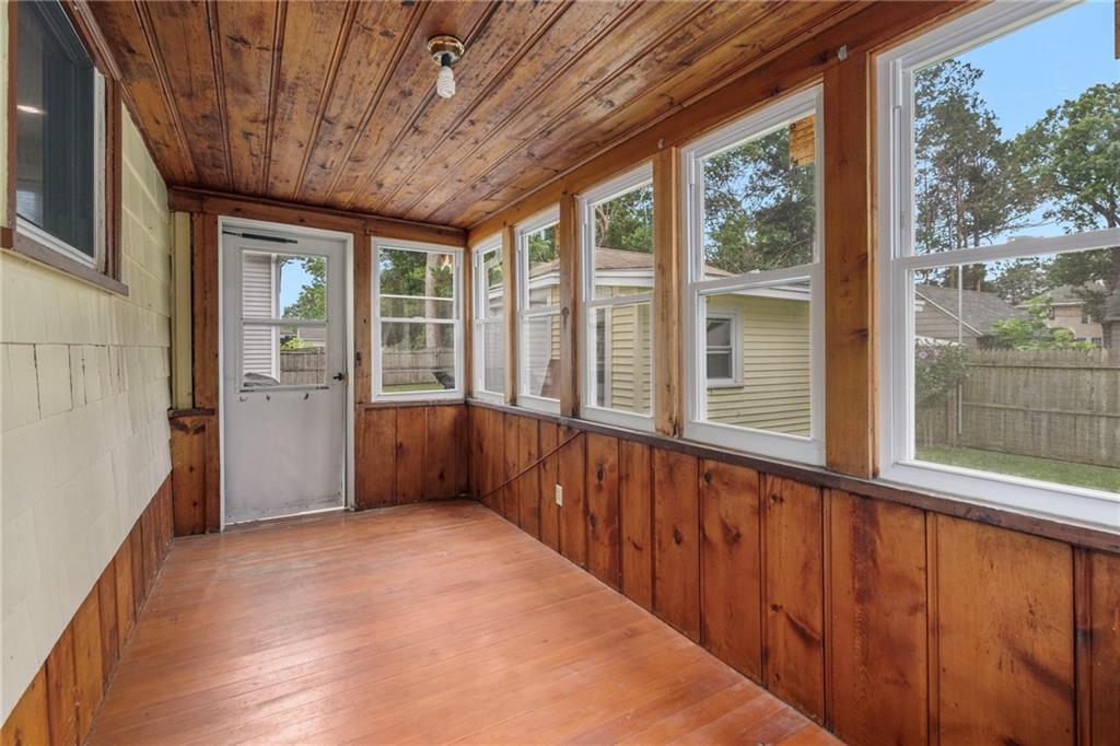 76 Myrtle Avenue Property Photo 27