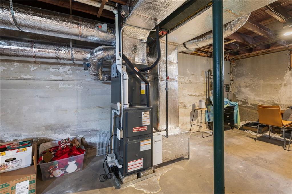 76 Myrtle Avenue Property Photo 35