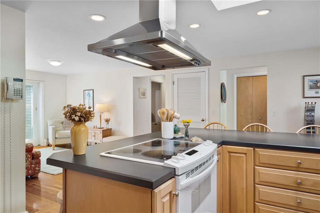 22 Noble Street Property Photo 6