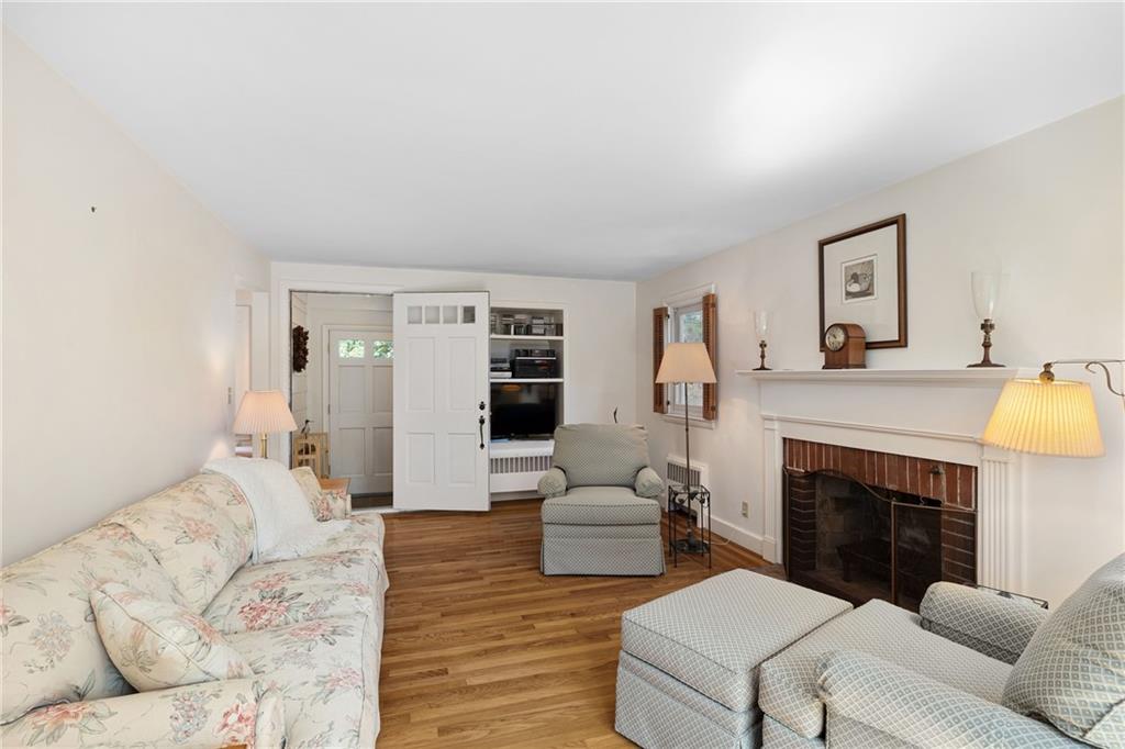 22 Noble Street Property Photo 11