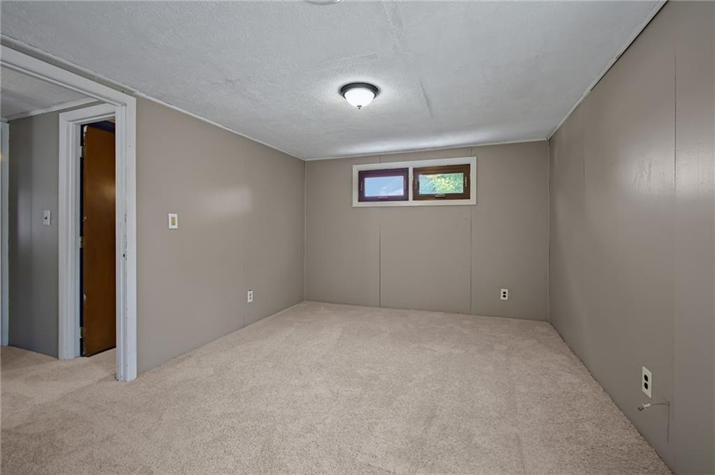 243 Rice Street Property Photo 29