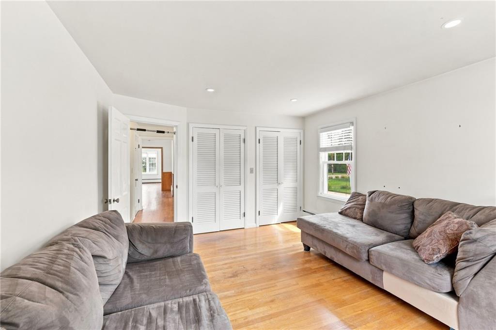 74 Isabella Avenue Property Photo 9