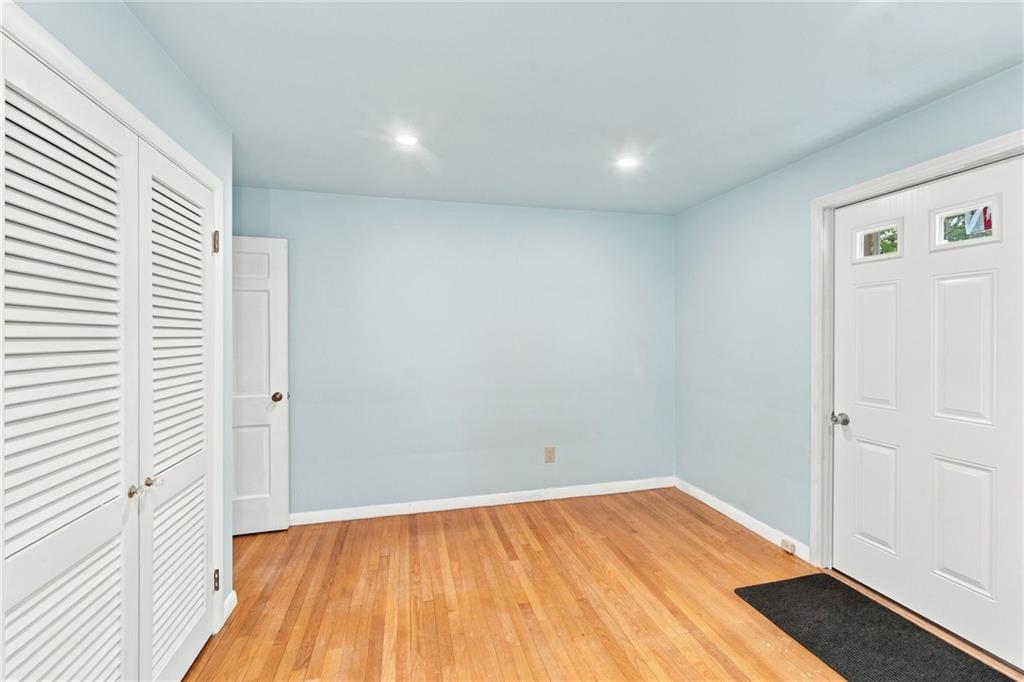 74 Isabella Avenue Property Photo 10