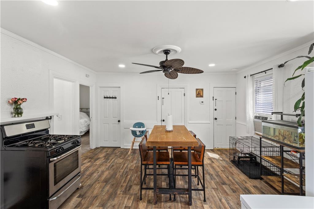 551 Pond Street Property Photo 20