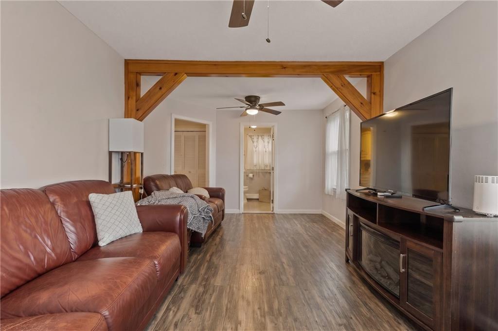 76 Dewey Street Property Photo 10