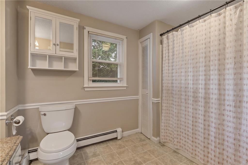 76 Dewey Street Property Photo 18