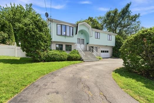 110 Barrett Avenue Property Photo 2