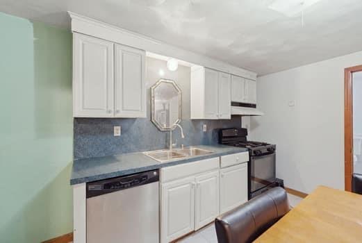 110 Barrett Avenue Property Photo 16