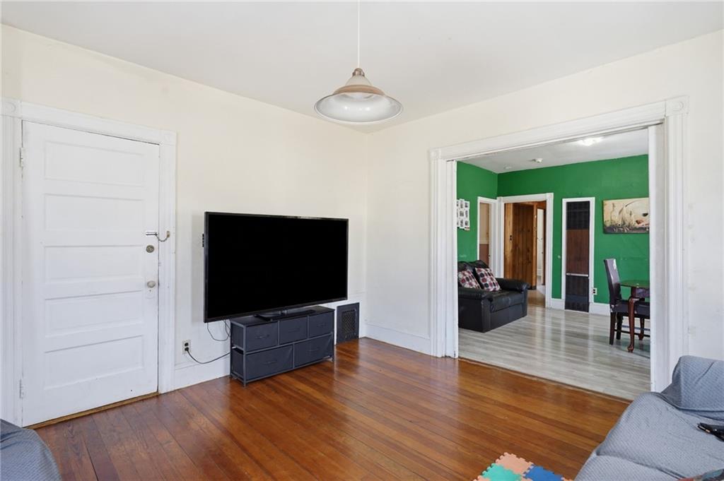 200 Admiral Street Property Photo 22