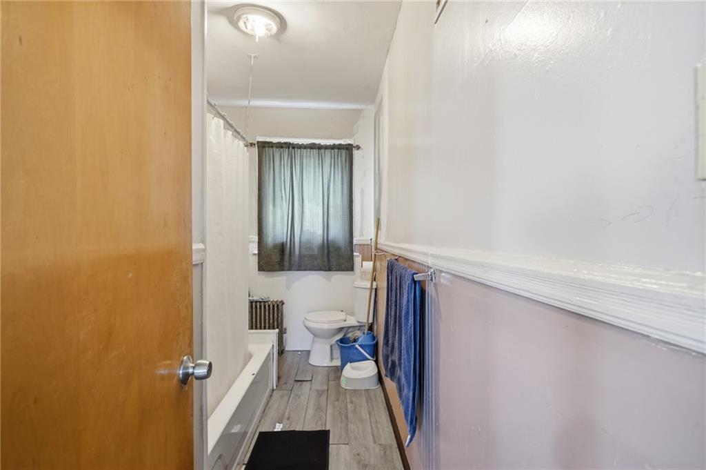 200 Admiral Street Property Photo 26