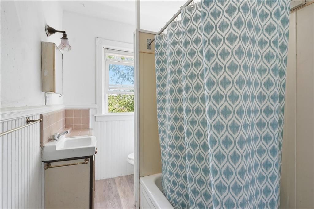 200 Admiral Street Property Photo 41