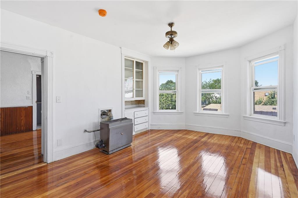 200 Admiral Street Property Photo 43
