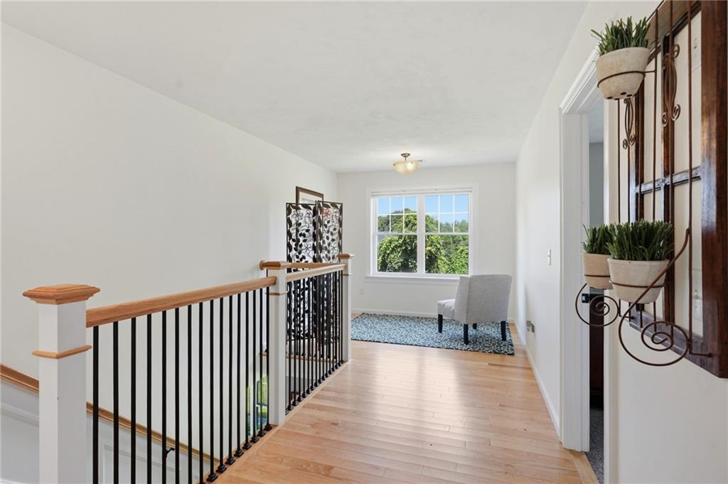 277 Yew Street Property Photo 15