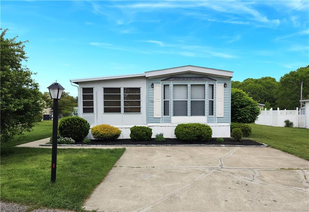 158 Holiday Court Property Photo 1
