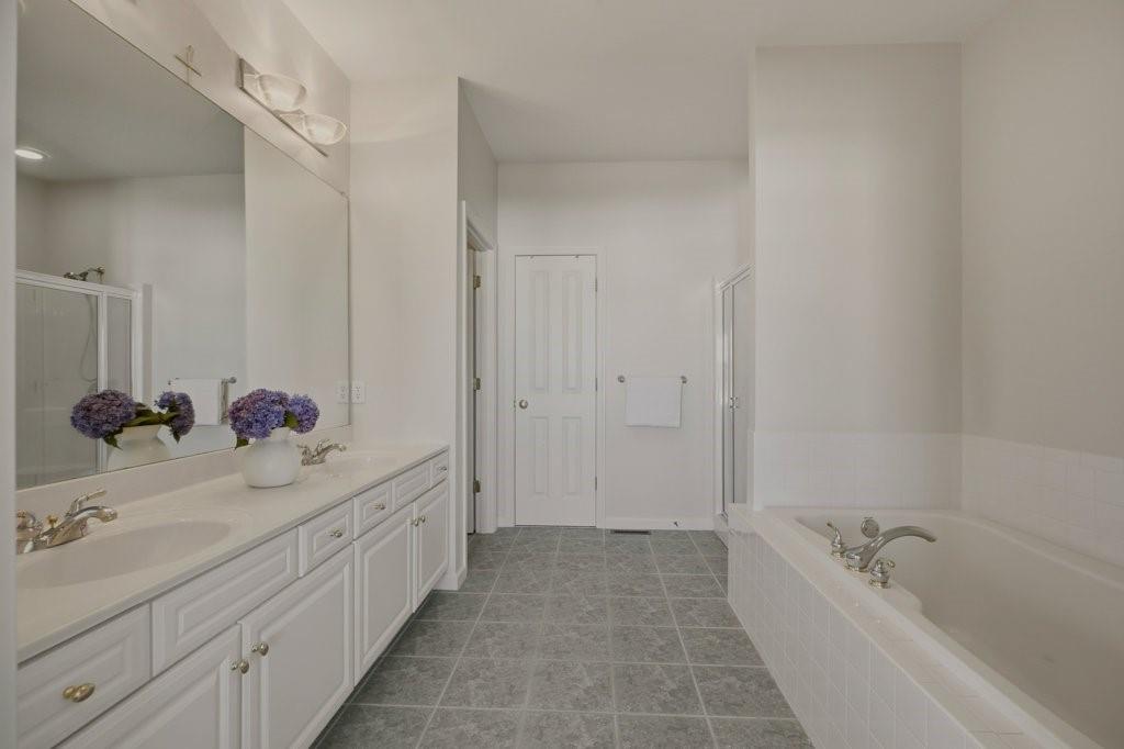 264 Rolling Hill Road Unit 264 Property Photo 22