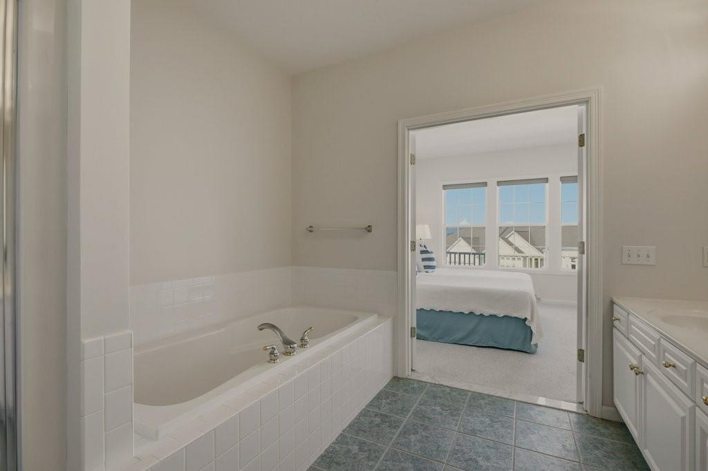 264 Rolling Hill Road Unit 264 Property Photo 23