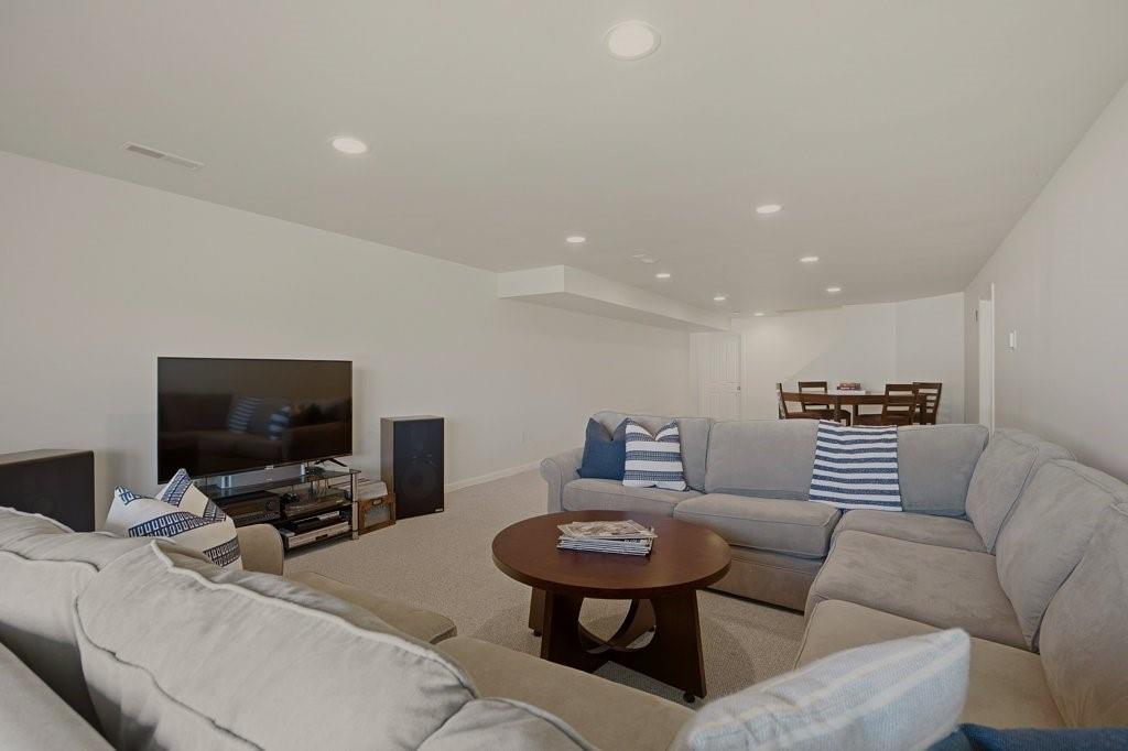 264 Rolling Hill Road Unit 264 Property Photo 38