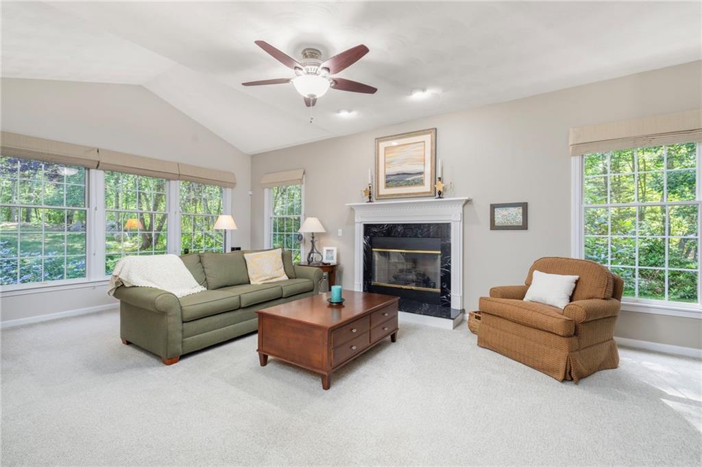 11 Prides Crossing Lane Property Photo 13