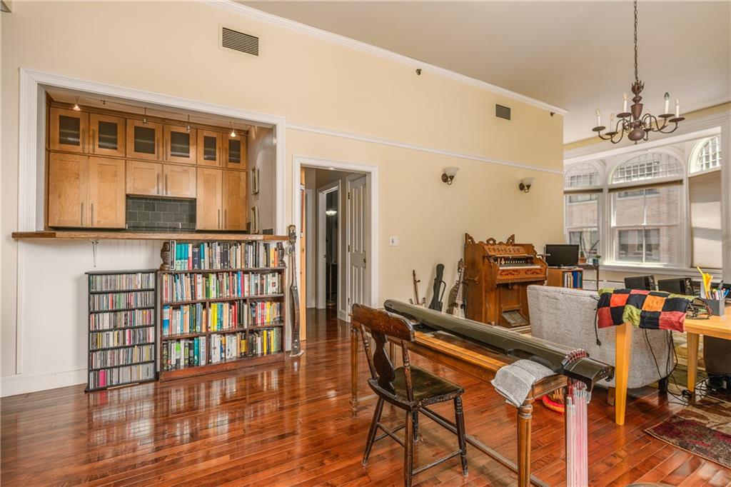 385 Westminster Street Unit 4c Property Photo 6