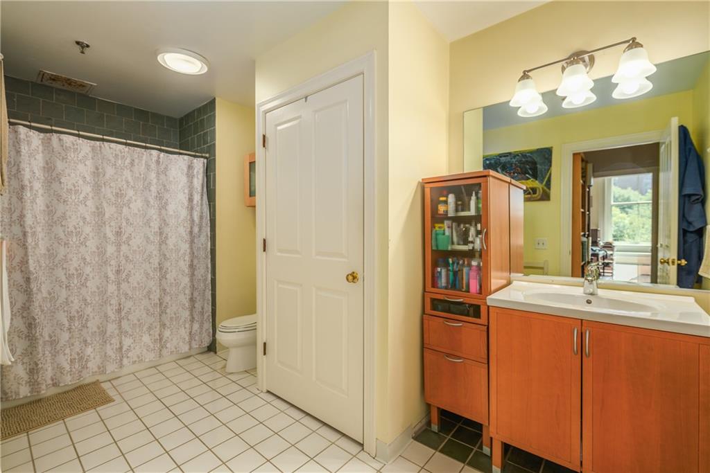 385 Westminster Street Unit 4c Property Photo 15
