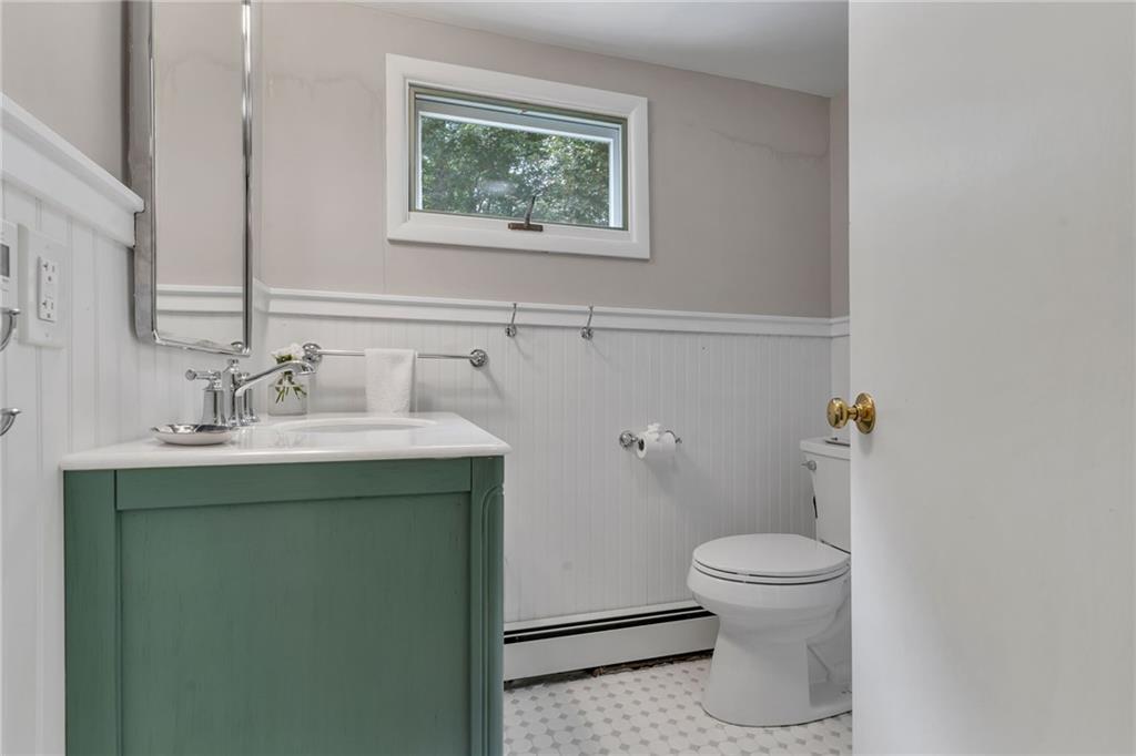 64 King Phillip Drive Property Photo 30