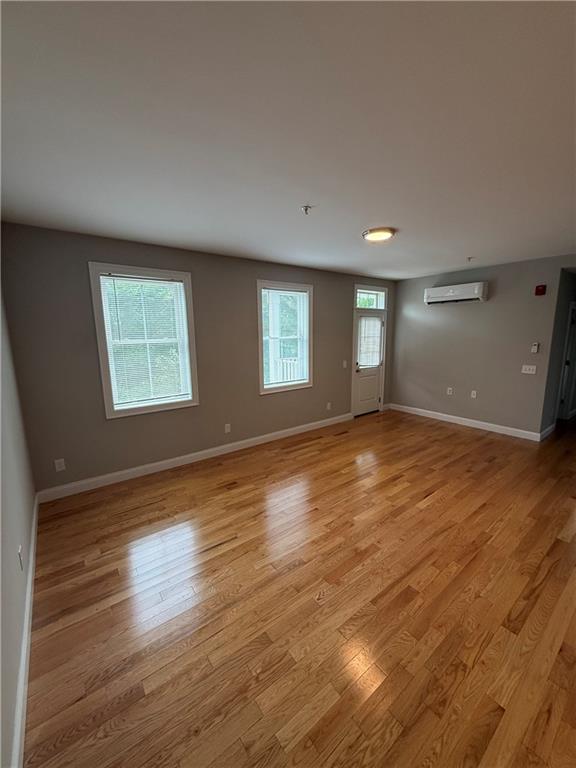 1535 Atwood Avenue Unit 104 Property Photo 4