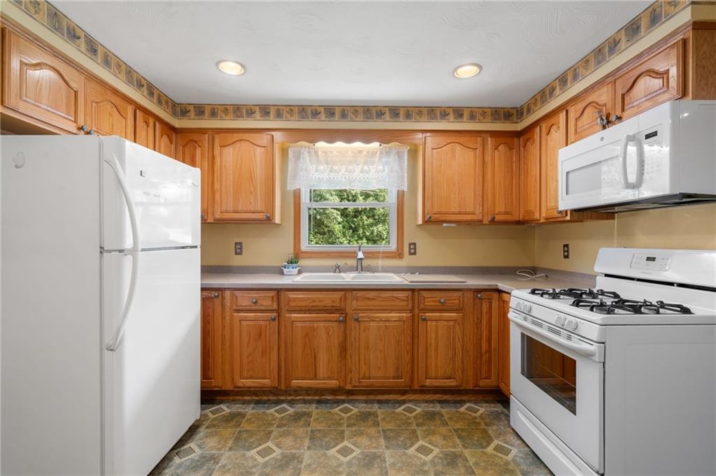 63 Pine Crest Drive Property Photo 16