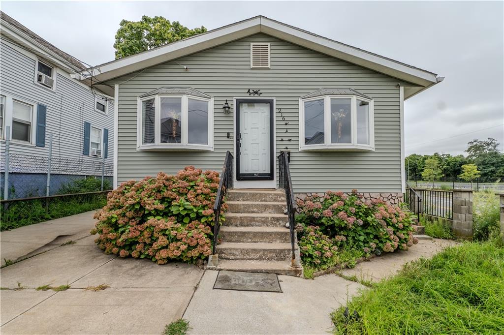 216 Wendell Street Property Photo 1