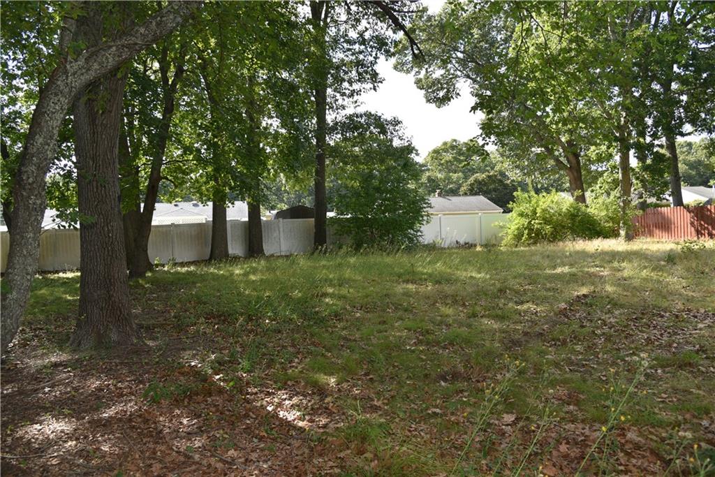 113 Canfield Avenue Property Photo 4