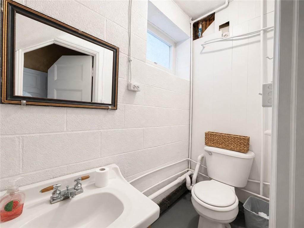 31 Foster Street Property Photo 13