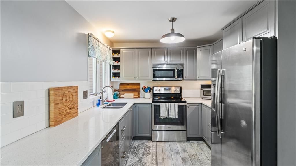 200 River Farms Drive Unit 200 Property Photo 7