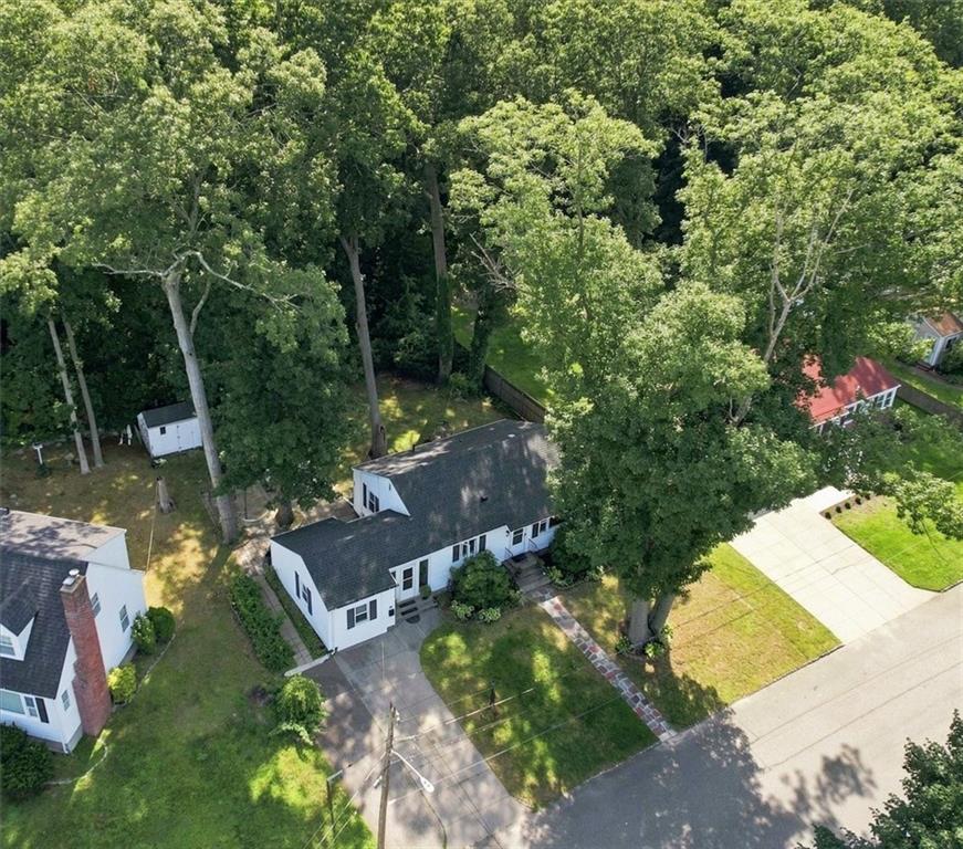 14 Woodhill Drive Property Photo 25