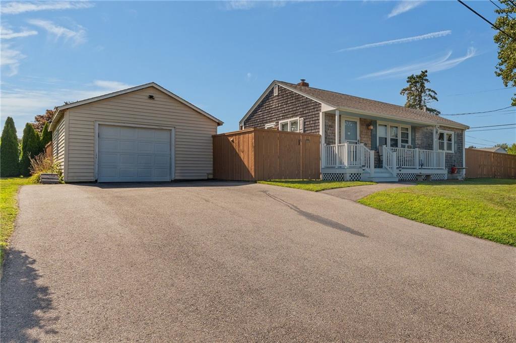 7 Thurston Avenue Property Photo 1