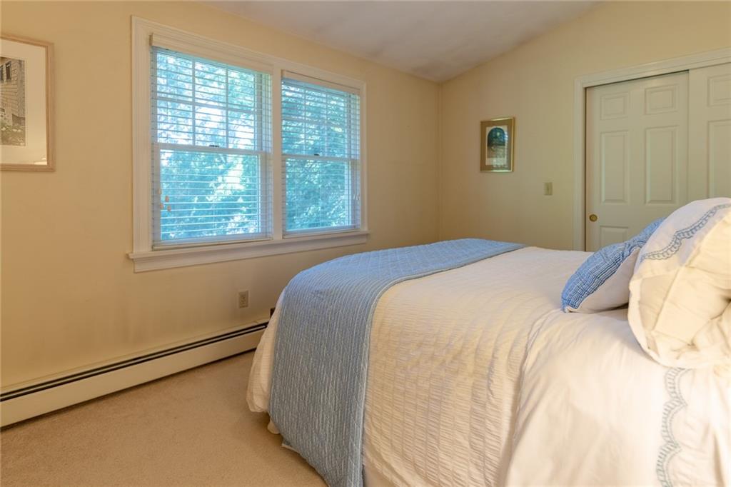85 North River Drive Property Photo 15