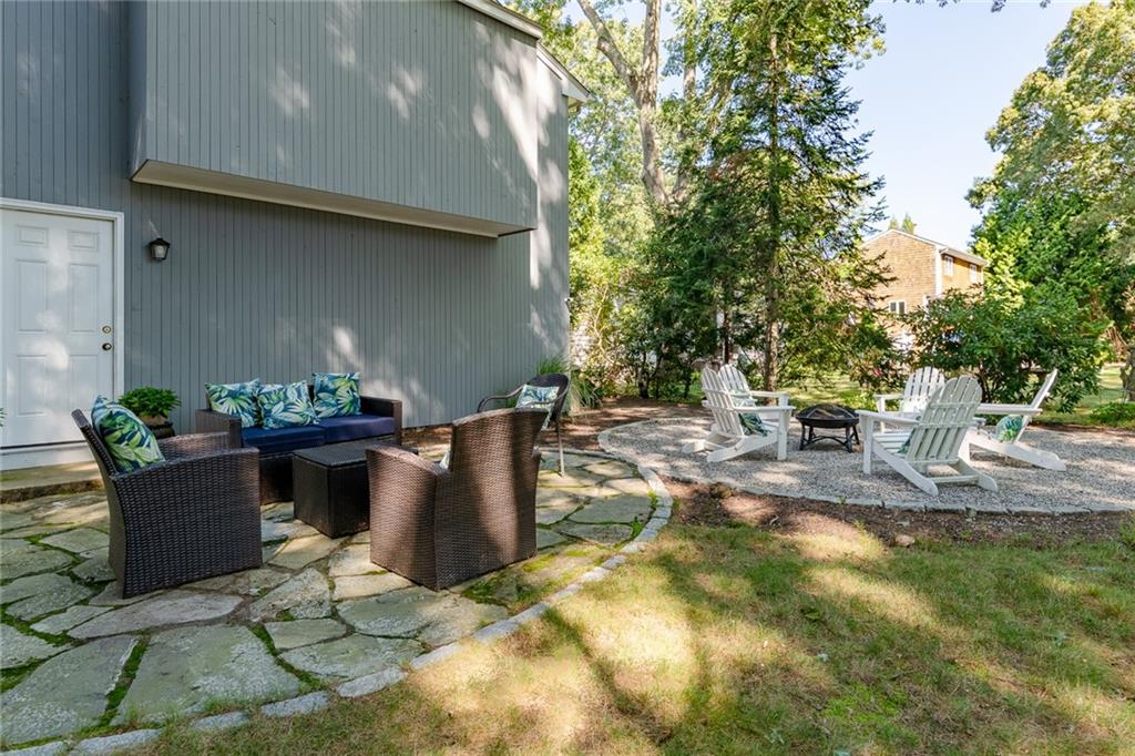 85 North River Drive Property Photo 32