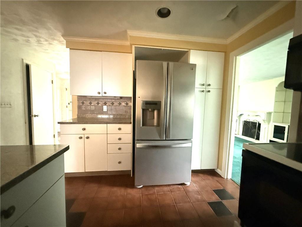 243 Deerfield Road Property Photo 10
