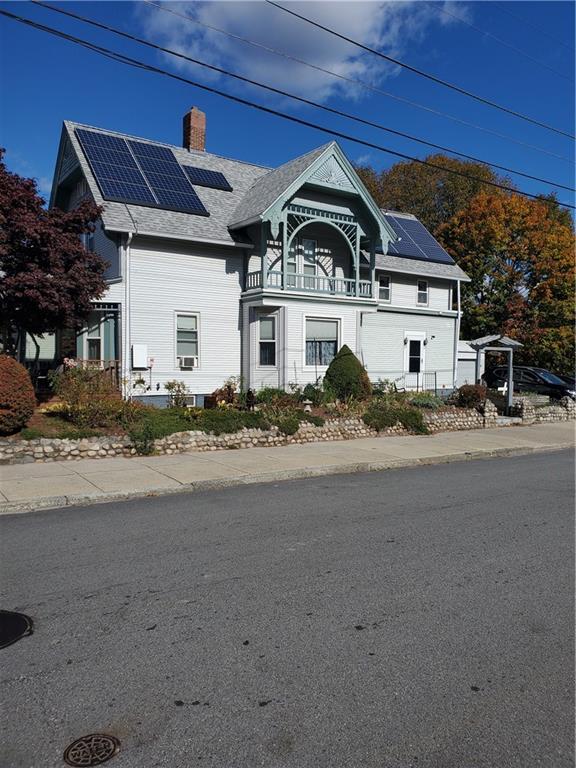 74 Maple Street Property Photo 1