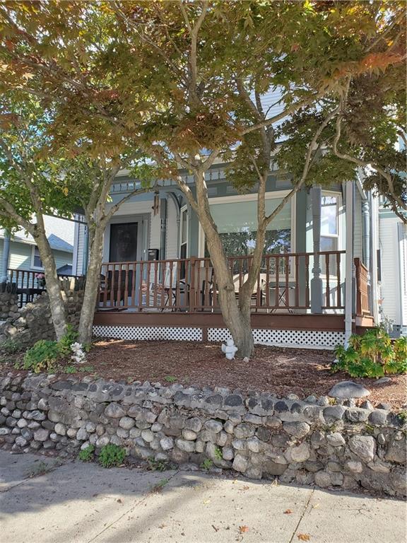 74 Maple Street Property Photo 3