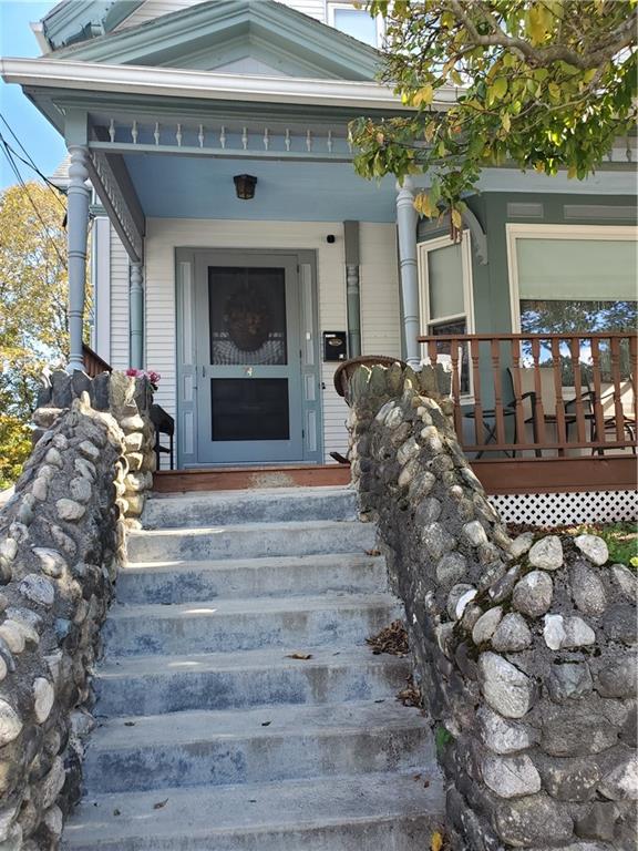 74 Maple Street Property Photo 4