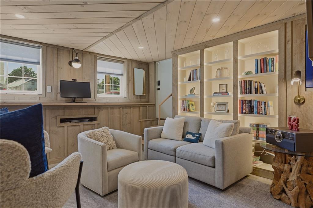 14 Barney Street Property Photo 25