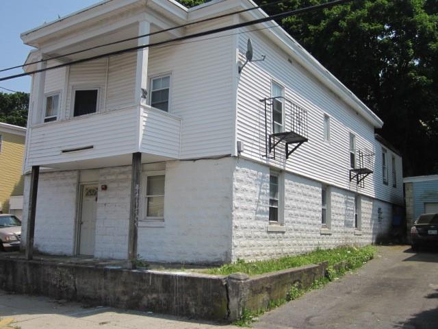 100 Chestnut Street Property Photo 1