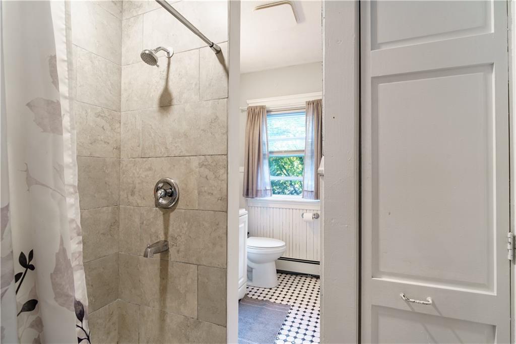 16 Binford Street Property Photo 5