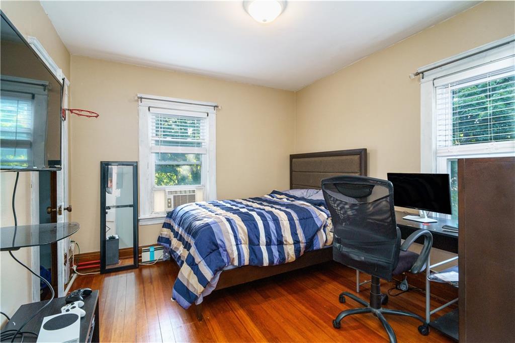 16 Binford Street Property Photo 12