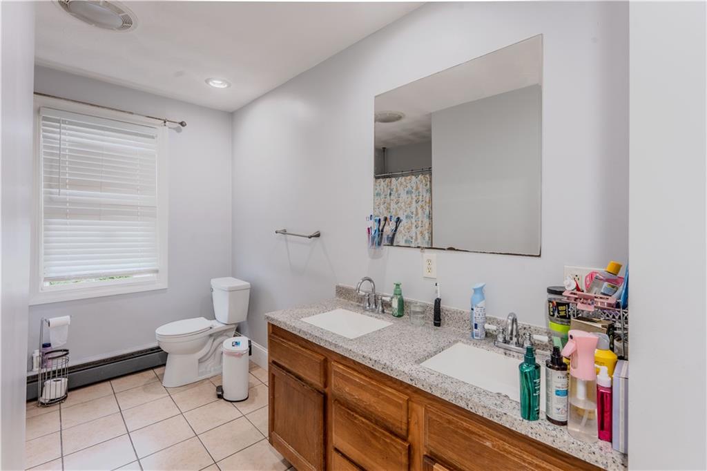 95 Laura Street Property Photo 13
